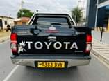 A picture of Toyota hilux Year 2009 Cc 2494 1kD engine Km 84000