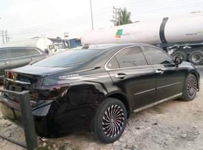 A picture of 009 model Lexus ES350 upgraded with sound engine and gearbox