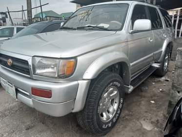A picture of Toyota 4runner Sound pH 1 2m 07035209019