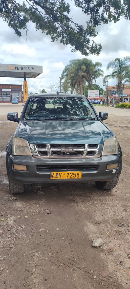 classifieds/cars isuzu