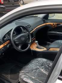 A picture of 2008 E350 4Matic