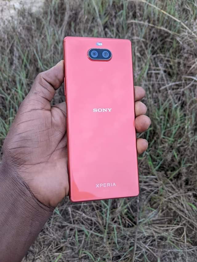 A picture of Sony 8 gb64 ram4 net4g 0686820249