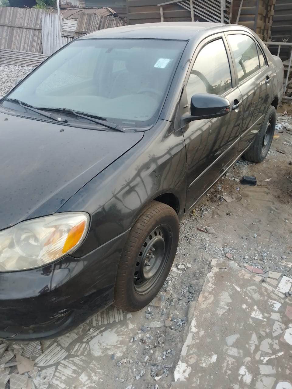 A picture of Toyota Corolla 07 model manual drive 08101 444 821