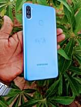 A picture of Samsung Galaxy a11 krek Moja tyu gb32 ram3 net4g 0757407205