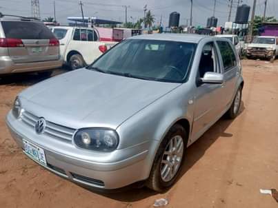 A picture of 2001 Volkswagen Golf 4 Automatic