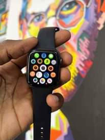 A picture of Combo EX UK iPhone 12 58k EX UK Apple Watch