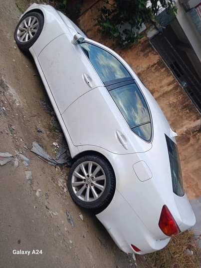 A picture of LEXUS IS250 2009 toks standard 2022 entry first body untouched