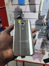 A picture of Samsung galaxy S7 edge