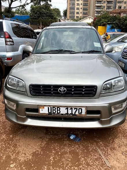 A picture of Toyota RAV4 For Sale 0704482571 Call Whatsapp