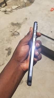 A picture of Samsung galax A23 gb 432