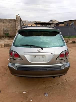 A picture of Rx 300 Tok standard Some part painted on first body