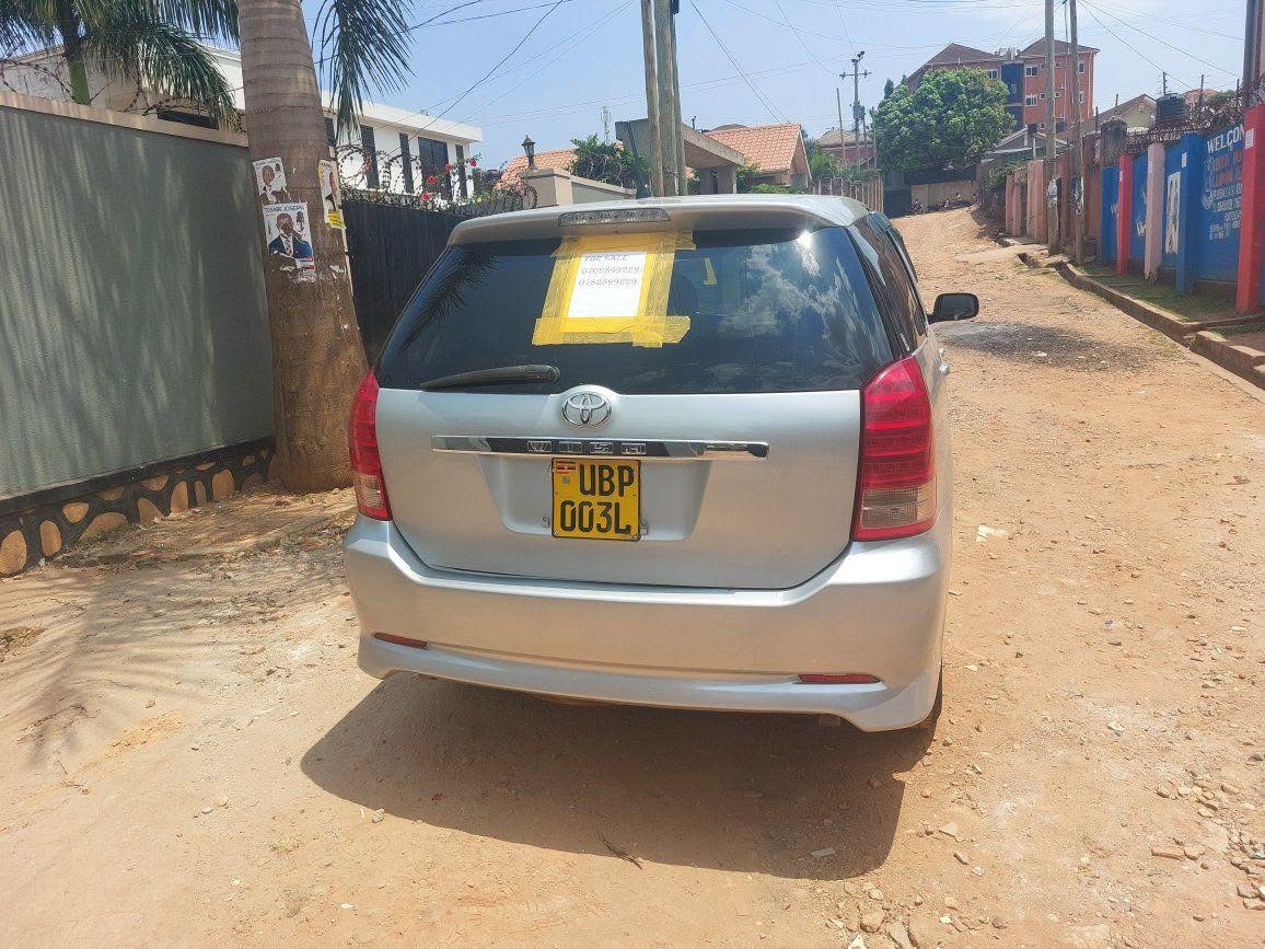 A picture of Toyota Wish