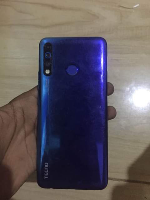 tecno camon