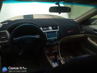 A picture of Honda Accord 06