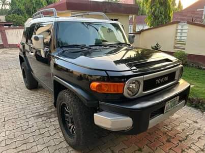 A picture of TOYOTA FJ CRUISER 2009 MODEL WITH DUTY IN GOOD CONDITION