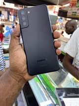 A picture of Samsung Galaxy s21 