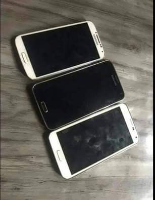 A picture of Samsung s5