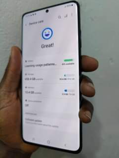 A picture of Samsung Galaxy S21 ultra 512gb