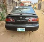 A picture of Corolla 2000 model okerejuwelo