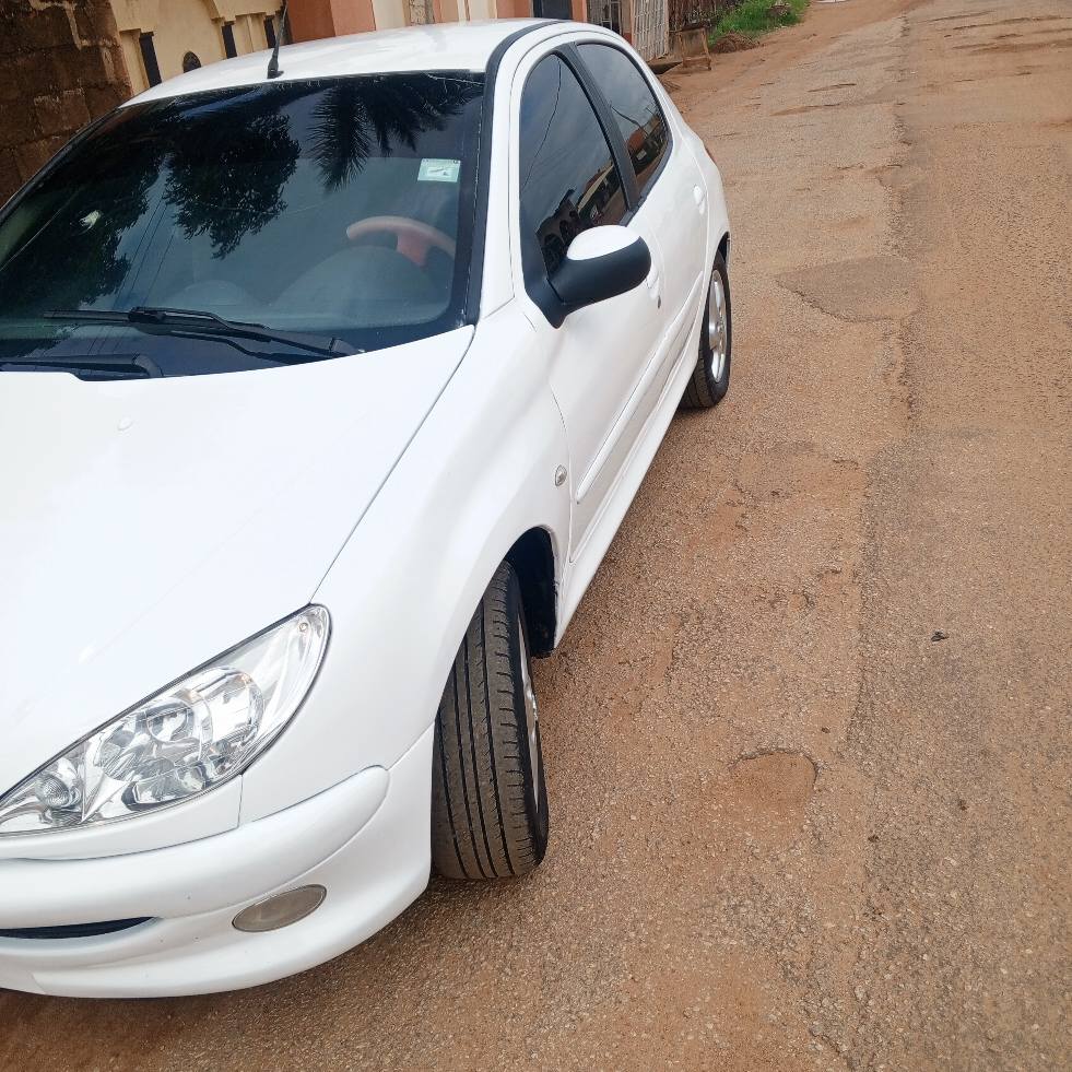 A picture of 206 manual drive