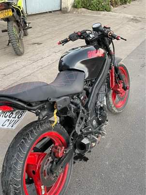 A picture of Kawasaki ZZR 400