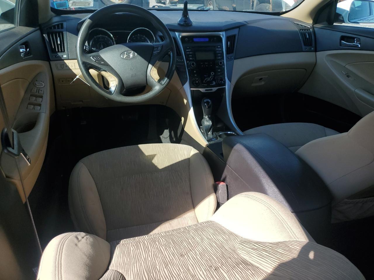 A picture of Sonata 2012
