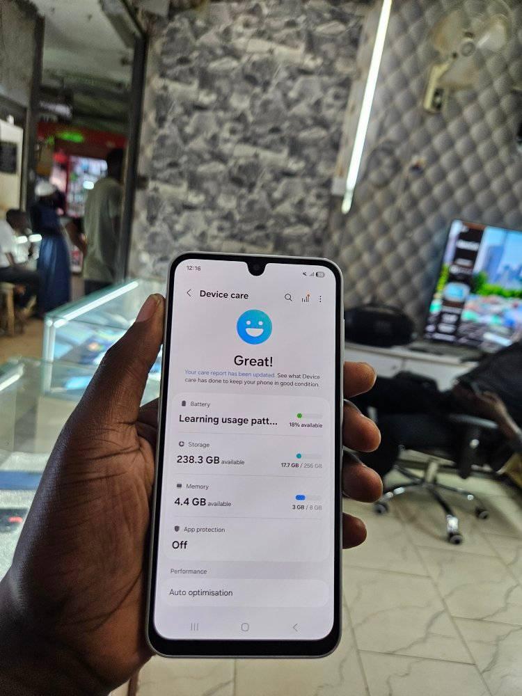 A picture of Samsung A16