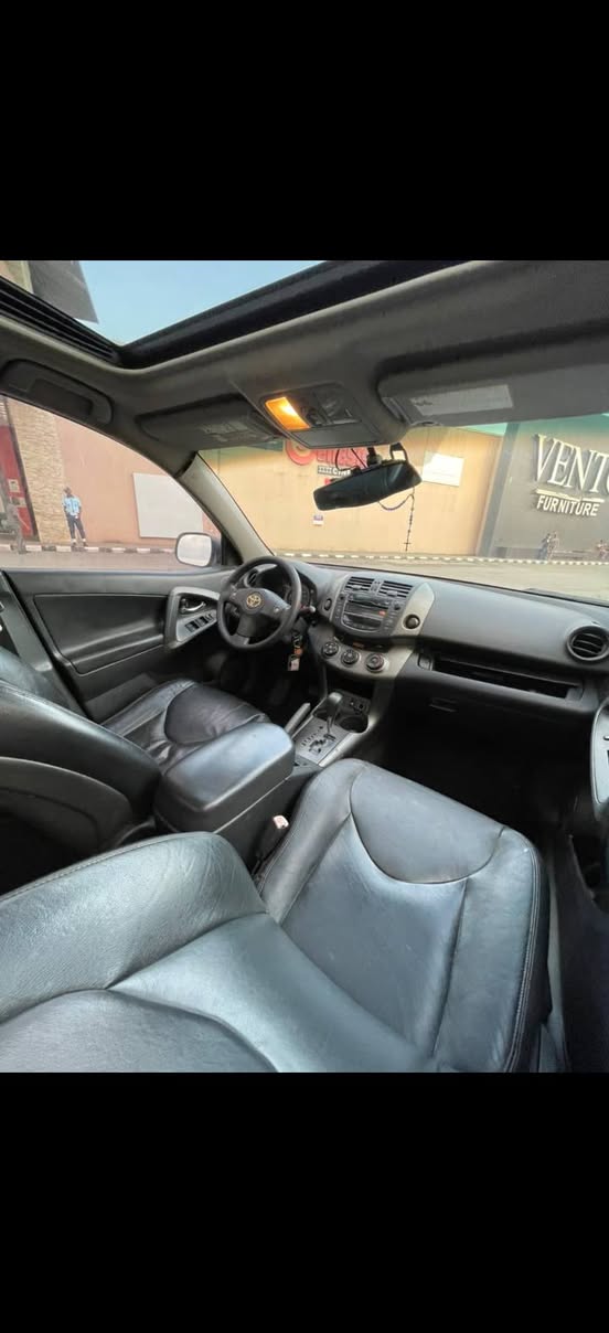 A picture of 2010 Toyota Rav4 Firstbody Pan Toks Standard Engine and Gear