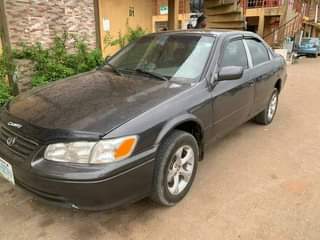 A picture of toyota camry
