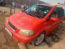 A picture of Opel Zafira 2 0 2006