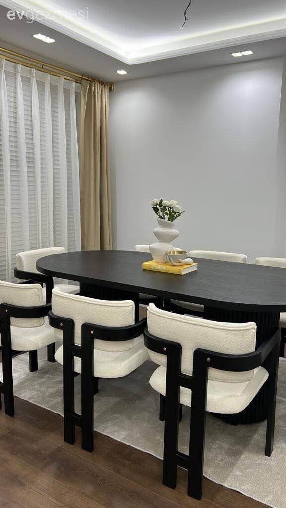A picture of Furniture