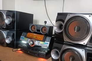 A picture of Sony ZUX10D