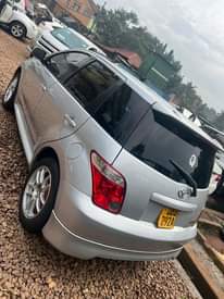 A picture of Toyota ist