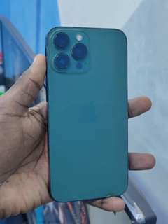 A picture of iPhone 13 Pro max