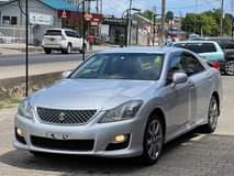 A picture of TOYOTA CROWN ATHLETE