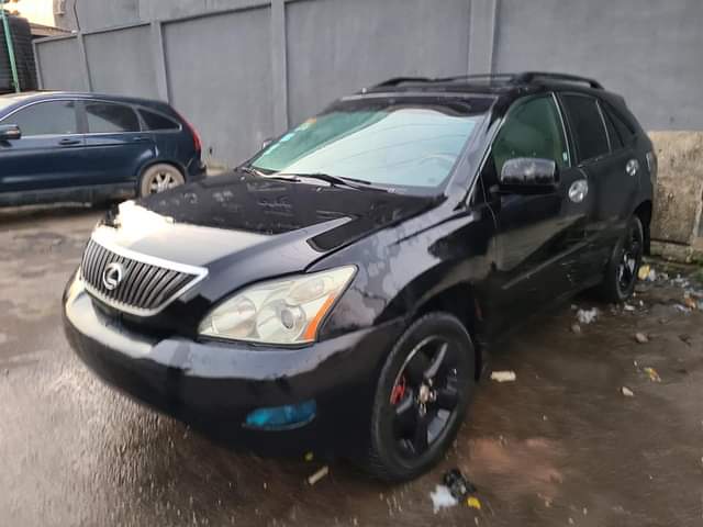 A picture of Register 2007 Lexus RX350 full option baked on first body