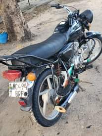A picture of BOXER CC150 Gia4 ENGENE HAIJA FUNGULIWA KABISAAA IPO CHANIKA DAR