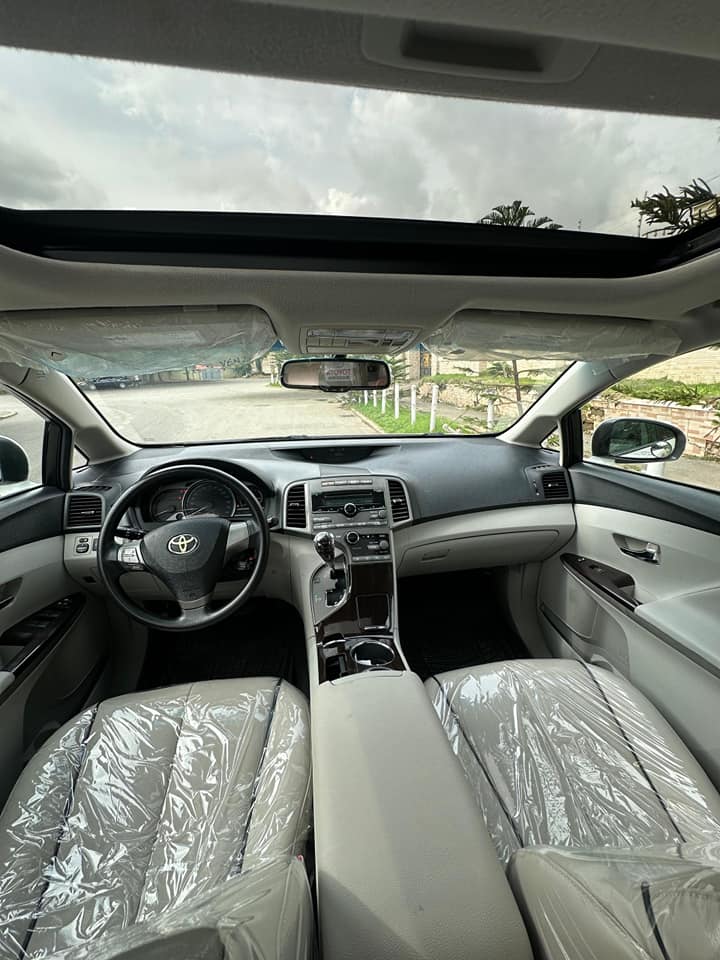 A picture of Foreign used 2010 Toyota venza