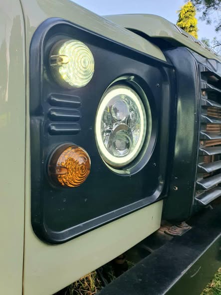 A picture of Land Rover defender 100m