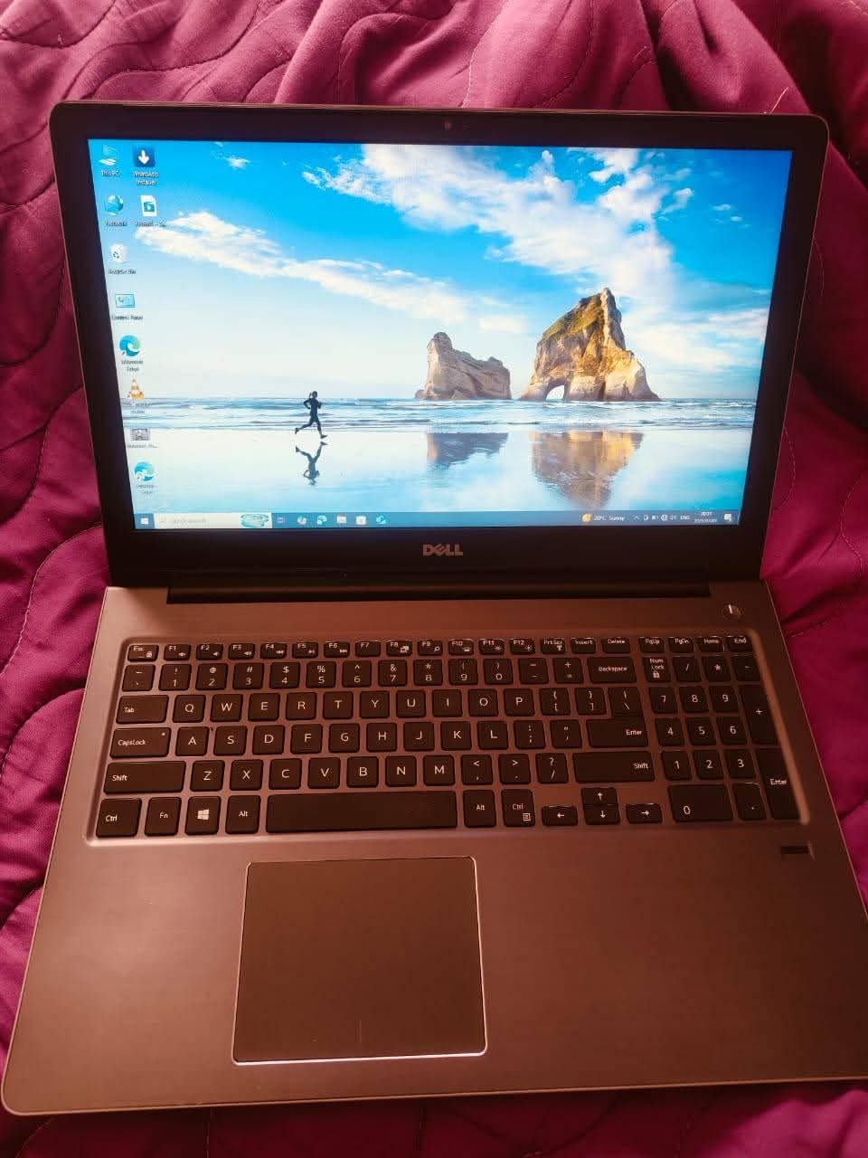 A picture of I have laptop Dell i5 7th generation 256ssd 8gigram