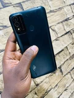 A picture of Itel p37 32gb storage Battery 5000mAh fingerprints Call WhatsApp 0700406973