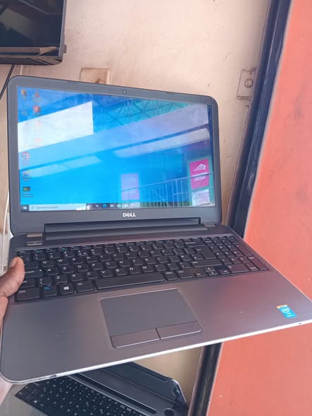 A picture of Dell latitude