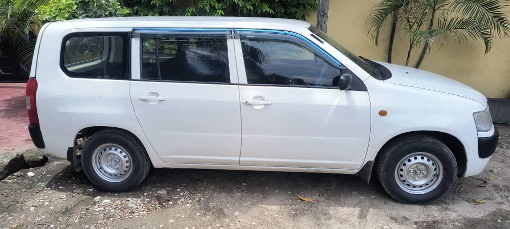 A picture of Toyota probox
