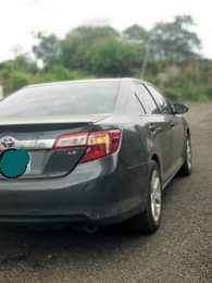 A picture of 2013 TOYOTA CAMRY AVAILABLE FOR SALE YEAR 2013 PRICE 8