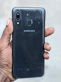 A picture of Samsung A20