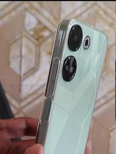 A picture of M HORSE CAMON 20