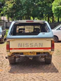 used nissan hardbody