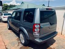 A picture of Land Rover Lr4 2011 model