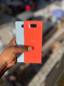 A picture of sony Xperia 8 64GB 240 000 