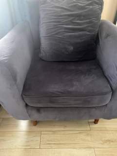Senoga T.
